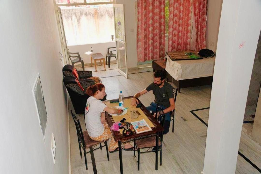 Backpackers Karma Home Stay Κχατζουράχο Εξωτερικό φωτογραφία